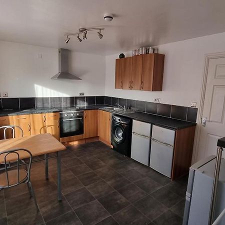 En Suite Room With Kitchen Facilities Nottingham Esterno foto