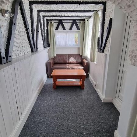 En Suite Room With Kitchen Facilities Nottingham Esterno foto